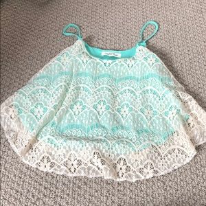 Juniors summery tank top